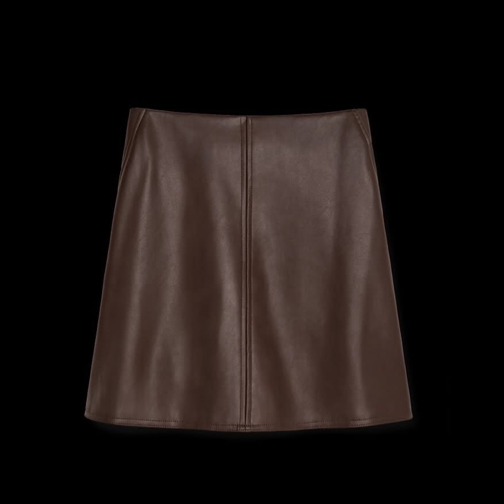 Cabi Gigi skirt (comfy short under it) - Picture 11 of 16